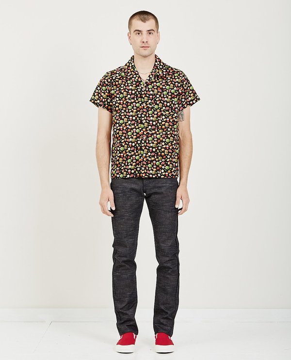 Naked & Famous ALOHA SHIRT VINTAGE FAST FOOD - BLACK Naked & Famous ALOHA SHIRT VINTAGE FAST FOOD - BLACK