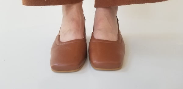About Arianne Estela Heel About Arianne Estela Heel