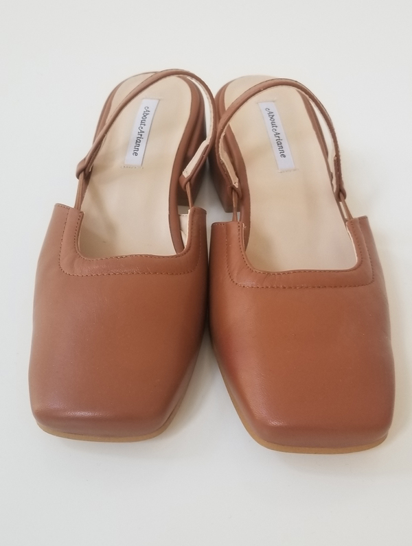 About Arianne Estela Heel About Arianne Estela Heel