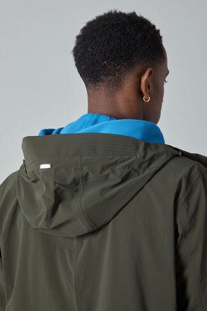 Herno Cotton Poly Fishtail Raincoat - Olive Herno Cotton Poly Fishtail Raincoat - Olive