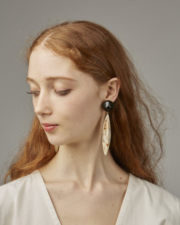 Valet Margot Earrings - Black/Ivory Valet Margot Earrings - Black/Ivory