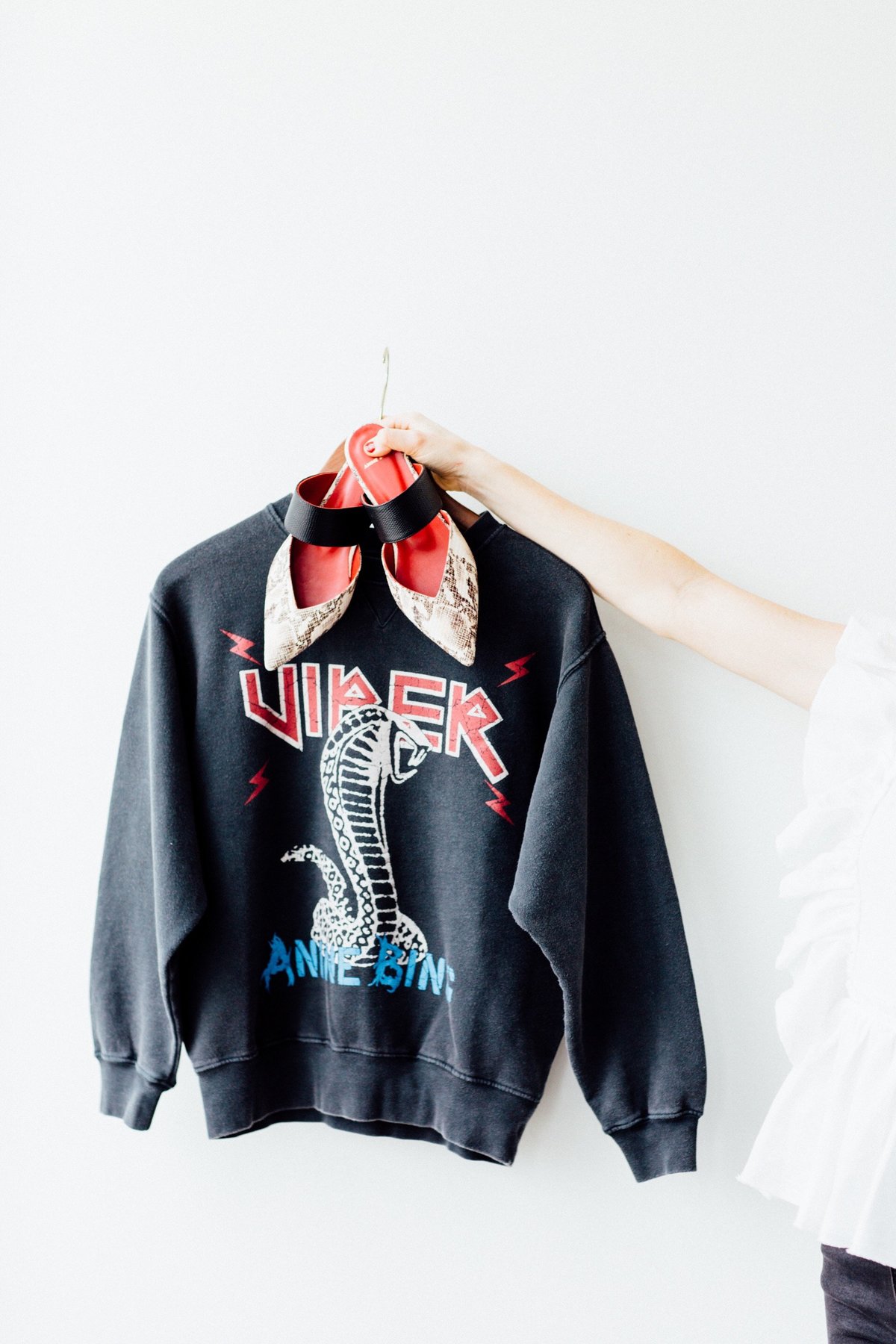 Anine Bing Serpent Sweatshirt Black Garmentory