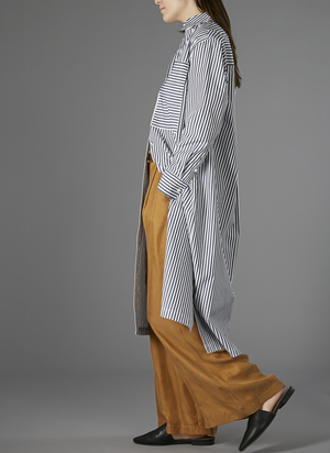 GREI TWO POCKET SHIRT DRESS - KHAKI/WHITE STRIPE GREI TWO POCKET SHIRT DRESS - KHAKI/WHITE STRIPE