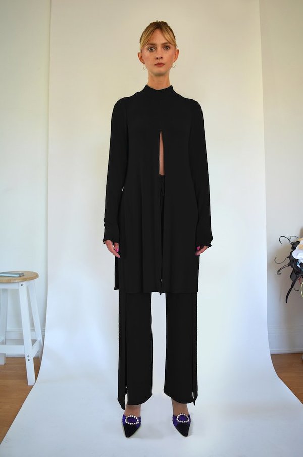 Oori Ott Elvira Long Sleeve Mock Neck Split Top - Black Oori Ott Elvira Long Sleeve Mock Neck Split Top - Black
