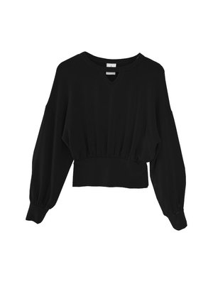 Oori Ott Romy Pullover - Magenta Rose Oori Ott Romy Pullover - Magenta Rose