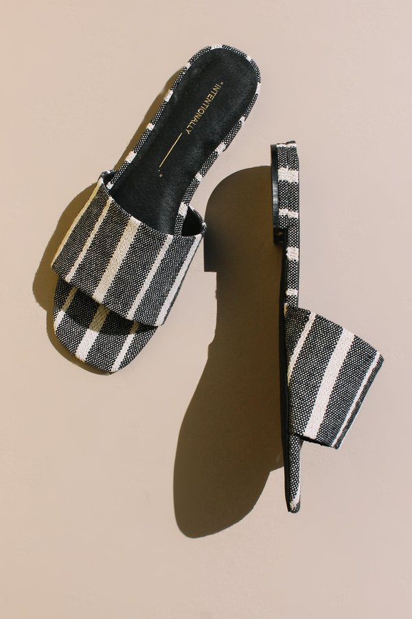 "INTENTIONALLY __________." Jessica Sandal "INTENTIONALLY __________." Jessica Sandal