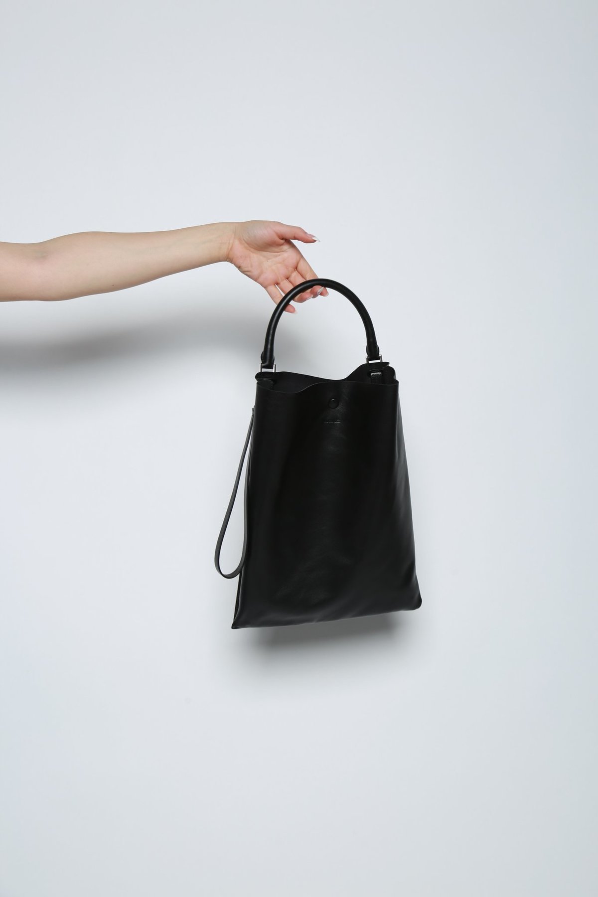 ジルサンダー　JIL SANDER Tootie レザー トートバッグ Jil Sander Tootie Soft Tote Bag - Black | Garmentory