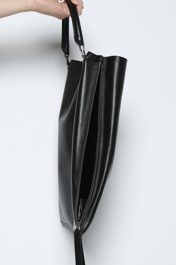 Jil Sander Tootie Soft Tote Bag - Black | Garmentory