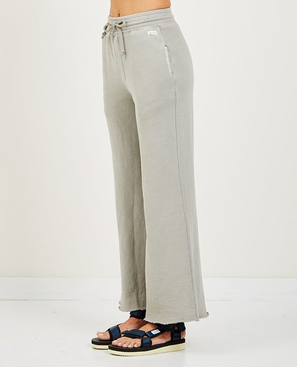 AR321 WIDE LEG LIGHT WEIGHT SWEATPANTS - LIGHT GREY AR321 WIDE LEG LIGHT WEIGHT SWEATPANTS - LIGHT GREY