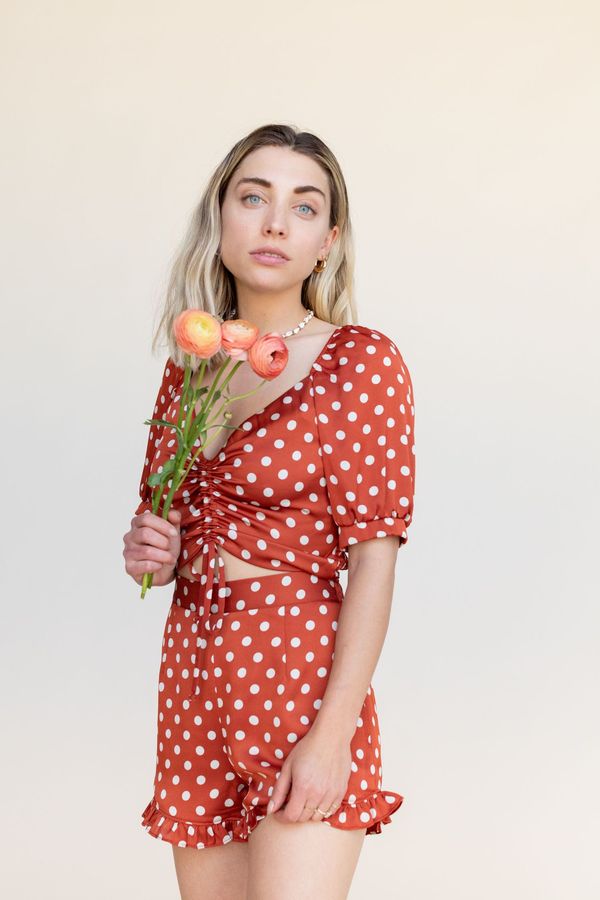 BETWEEN TEN Clo Top - Red Polka BETWEEN TEN Clo Top - Red Polka