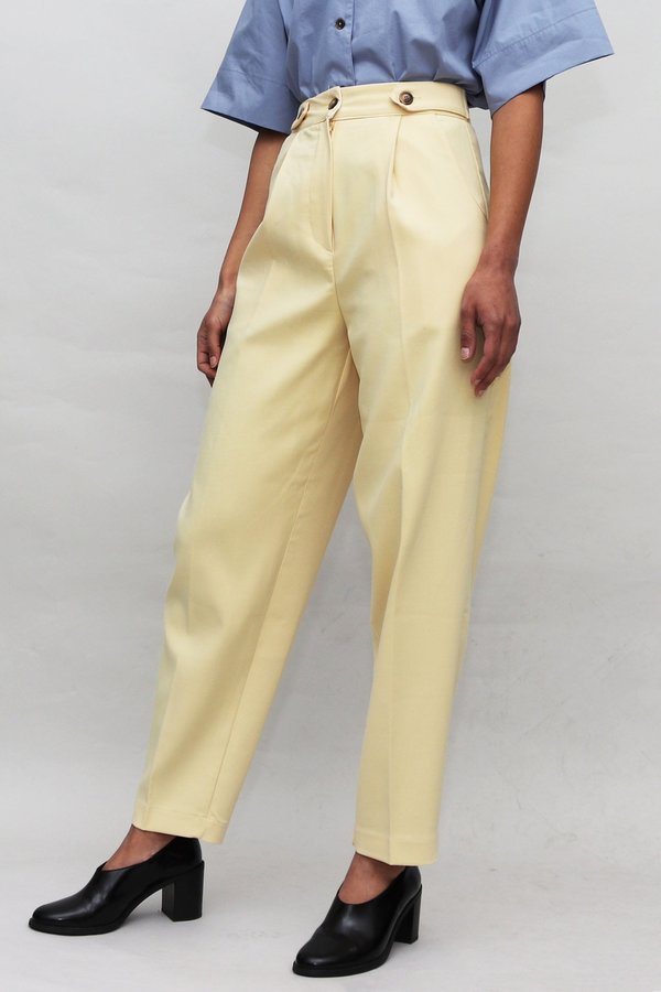 W A N T S Contrast Buttons High Waisted Pants - Pale Yellow W A N T S Contrast Buttons High Waisted Pants - Pale Yellow