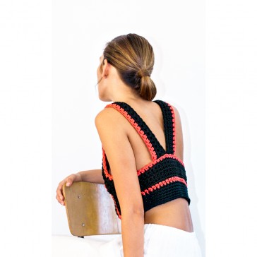 Pari Desai luna hand-crochet vest Black/Lava Pari Desai luna hand-crochet vest Black/Lava