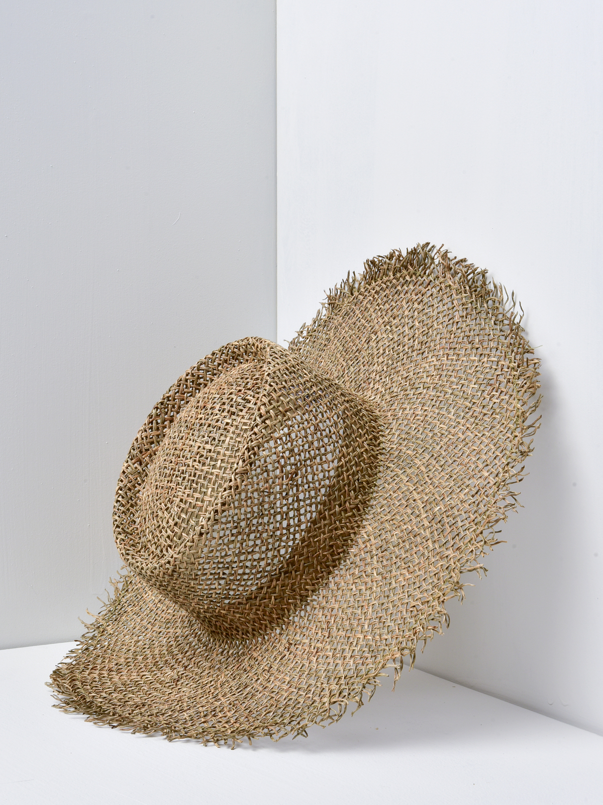 Lack of Color SUNNYDIP FRAY BOATER HAT - SEACRASS | Garmentory