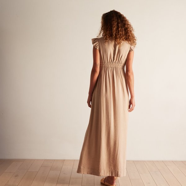 The Odells Flutter Sleeve Dress - Sabbia The Odells Flutter Sleeve Dress - Sabbia