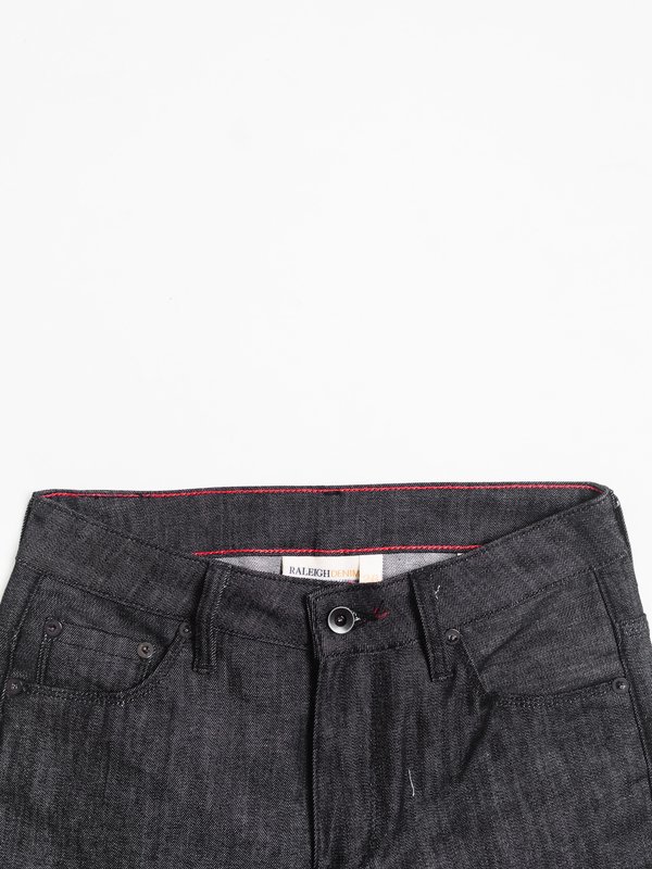 Raleigh Denim Workshop HAYWOOD JEAN - BLACK RINSE Raleigh Denim Workshop HAYWOOD JEAN - BLACK RINSE