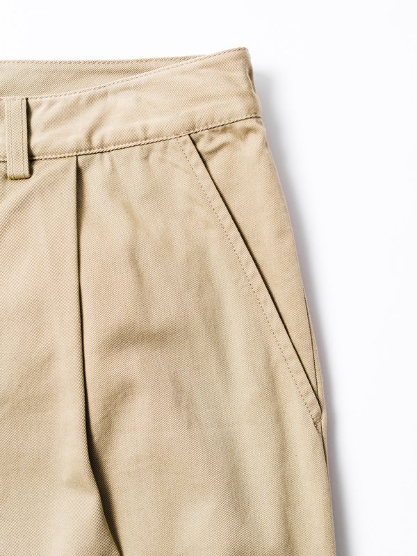 UNIVERSAL WORKS PLEATED PANT - KHAKI UNIVERSAL WORKS PLEATED PANT - KHAKI