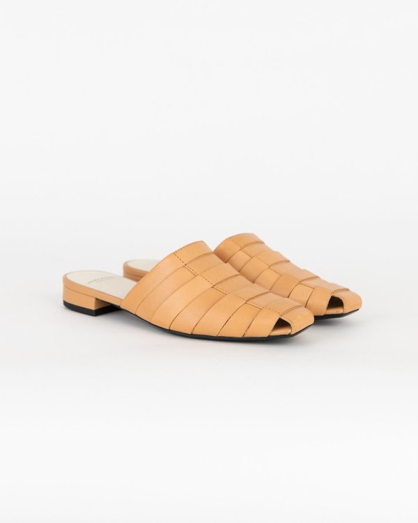 Vagabond Shoemakers Nikki Mules - Beige Vagabond Shoemakers Nikki Mules - Beige
