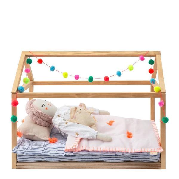 KIDS meri meri Wooden Pom Pom Doll Bed KIDS meri meri Wooden Pom Pom Doll Bed