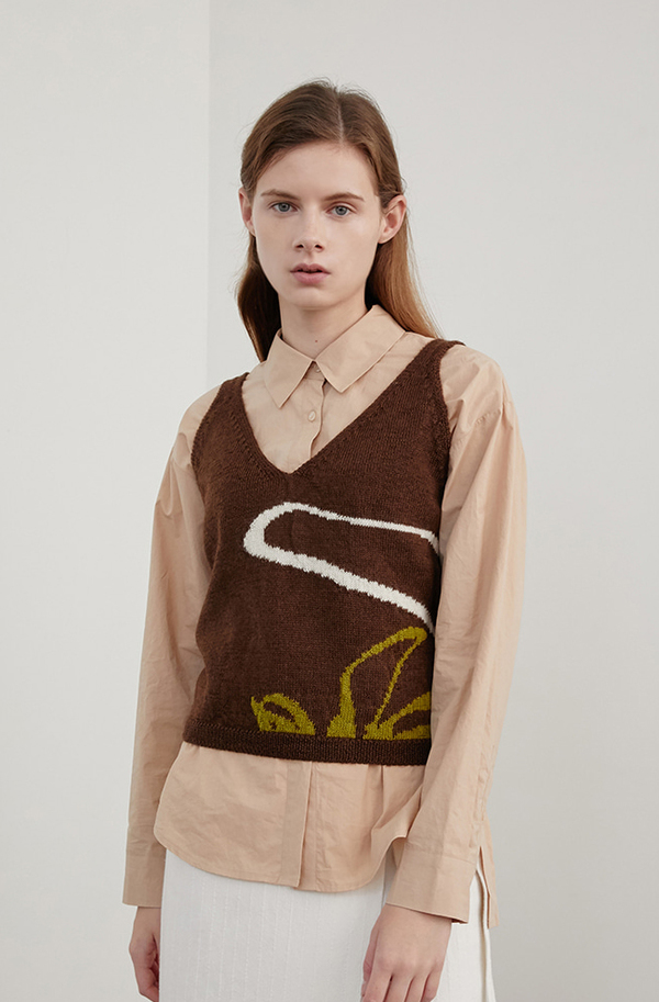 AMONG SEOUL A Drawing Knit Vest - Brown AMONG SEOUL A Drawing Knit Vest - Brown