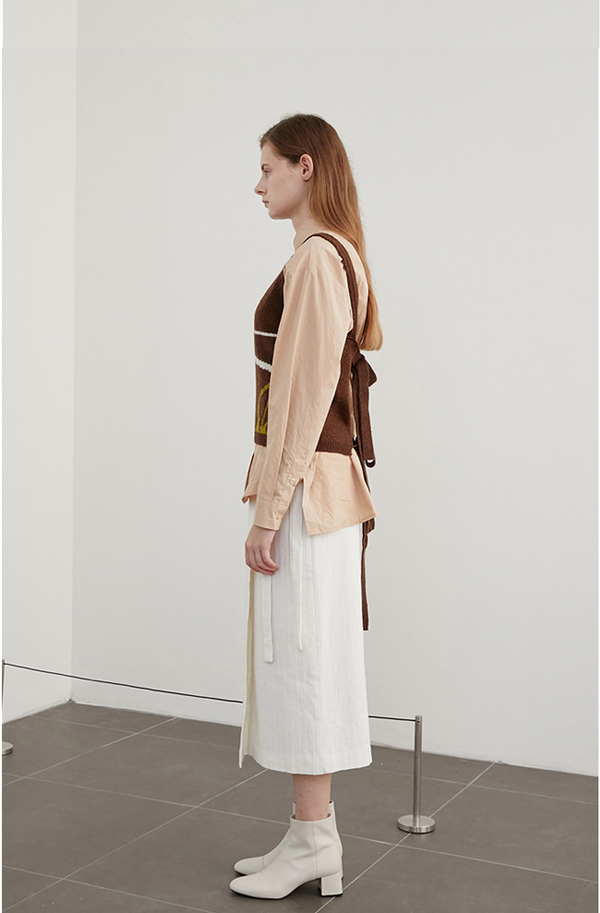 AMONG SEOUL A Drawing Knit Vest - Brown AMONG SEOUL A Drawing Knit Vest - Brown