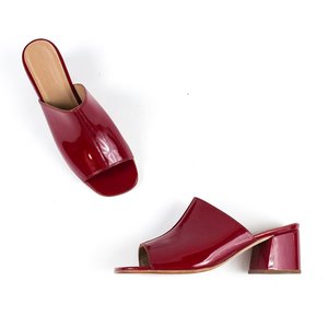No.6 Leon Slide No.6 Leon Slide