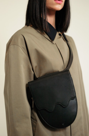 ASHYA PALMETTO BELT BAG - ONYX ASHYA PALMETTO BELT BAG - ONYX