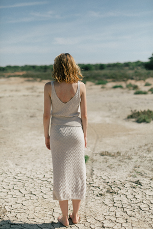 clō stories Marie midi knit skirt - Sand clō stories Marie midi knit skirt - Sand