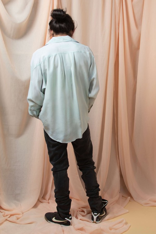 l'equip INES LONGSLEEVE VISCOSE SHIRT - SAGE l'equip INES LONGSLEEVE VISCOSE SHIRT - SAGE