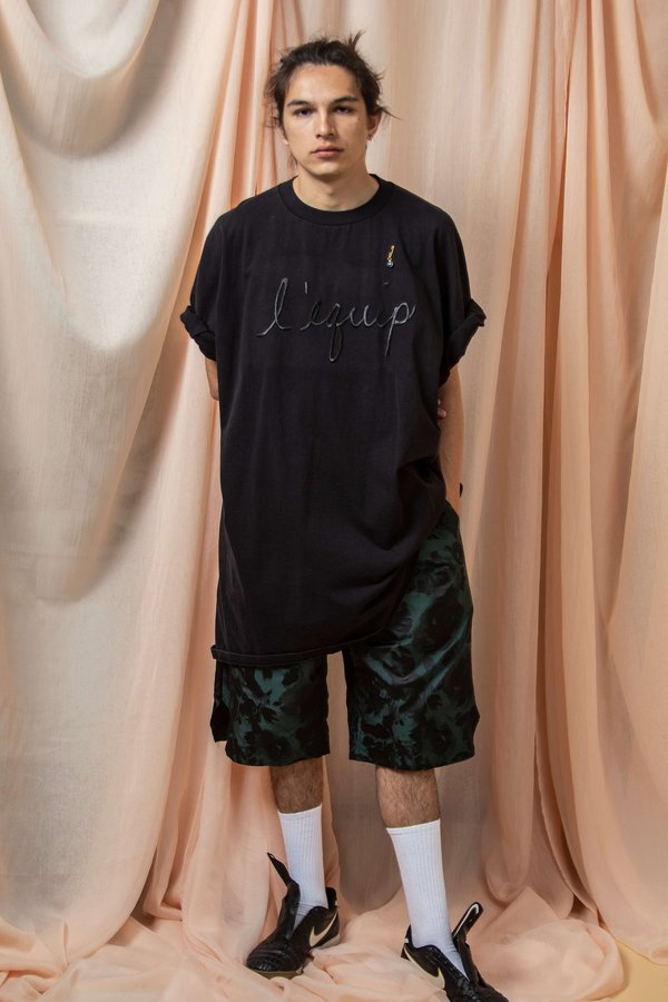 l'equip TENT TEE - BLACK l'equip TENT TEE - BLACK