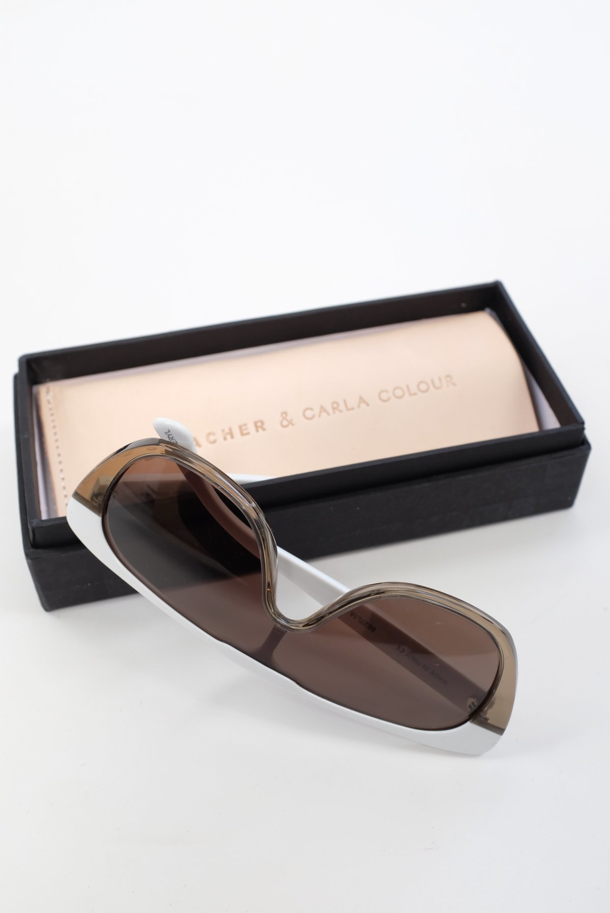A Détacher x Carla Colour Beryl Sunglasses - Image 3 of 9