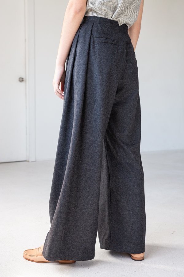 Lois Hazel Pleat Pant - Charcoal Lois Hazel Pleat Pant - Charcoal