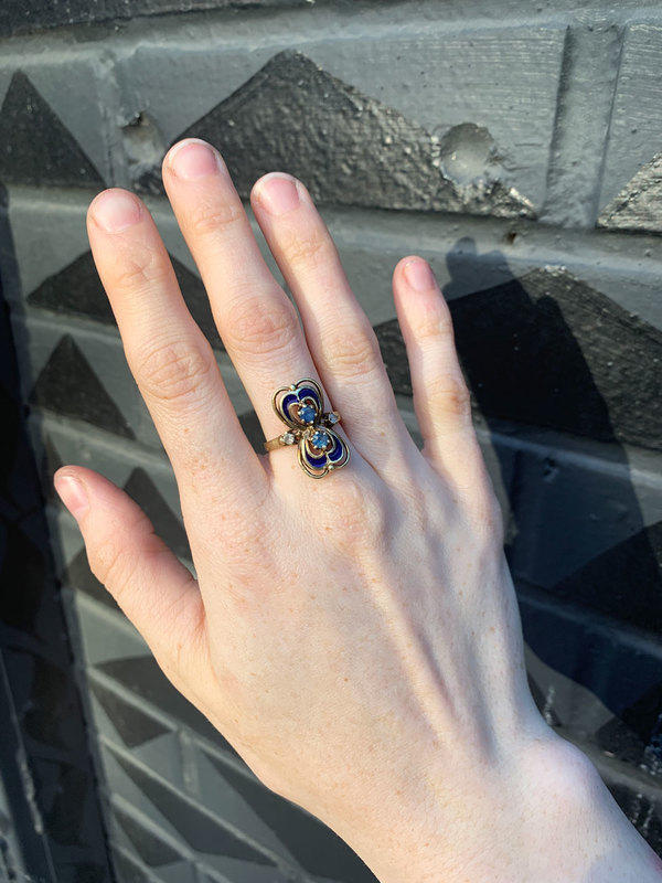 Love Adorned Vintage Enamel Blue Sapphire Ring Love Adorned Vintage Enamel Blue Sapphire Ring