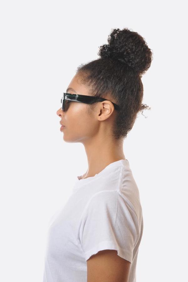 Pared Emerald Petite Amour Sunglasses - Dark Green | Garmentory display picture 1