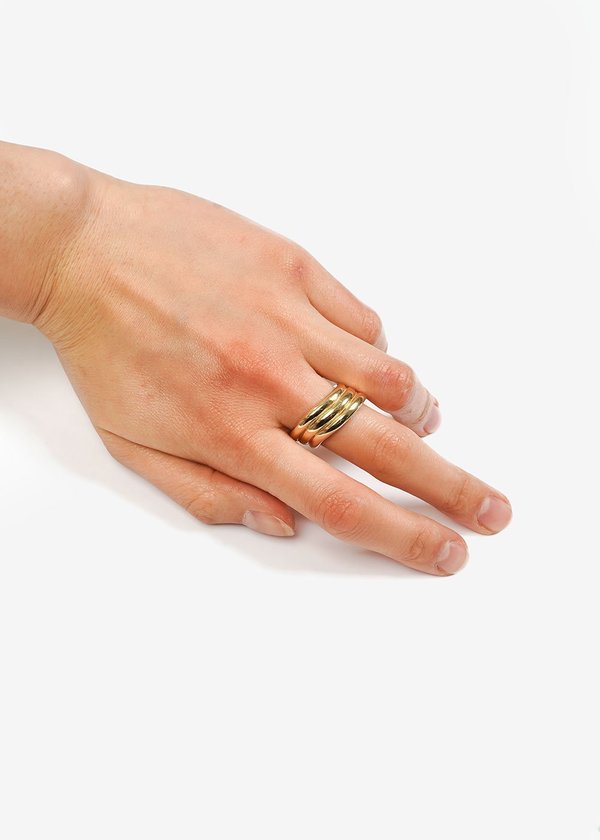 Luiny Waves Ring No. 2 - Brass Luiny Waves Ring No. 2 - Brass