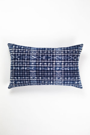 Archive New York Vintage Corte Pillow - Indigo Plaid Archive New York Vintage Corte Pillow - Indigo Plaid