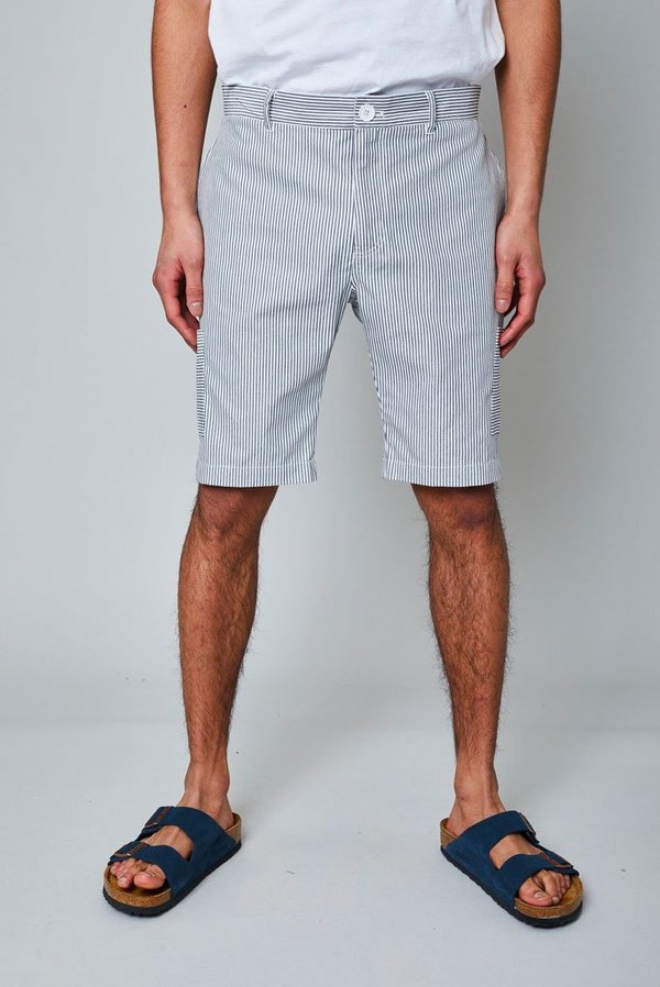 Native Youth Murphy Shorts - grey/white Native Youth Murphy Shorts - grey/white