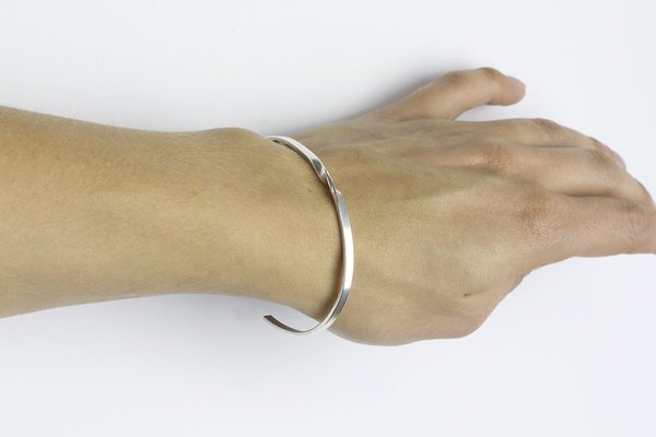 Andrea Shelley Twist Bracelet - Silver Andrea Shelley Twist Bracelet - Silver