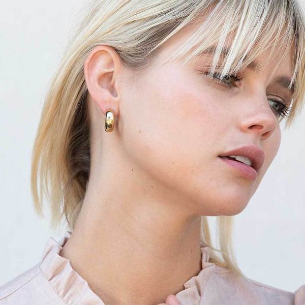 SOKO Mini Bold Hoops - Gold SOKO Mini Bold Hoops - Gold