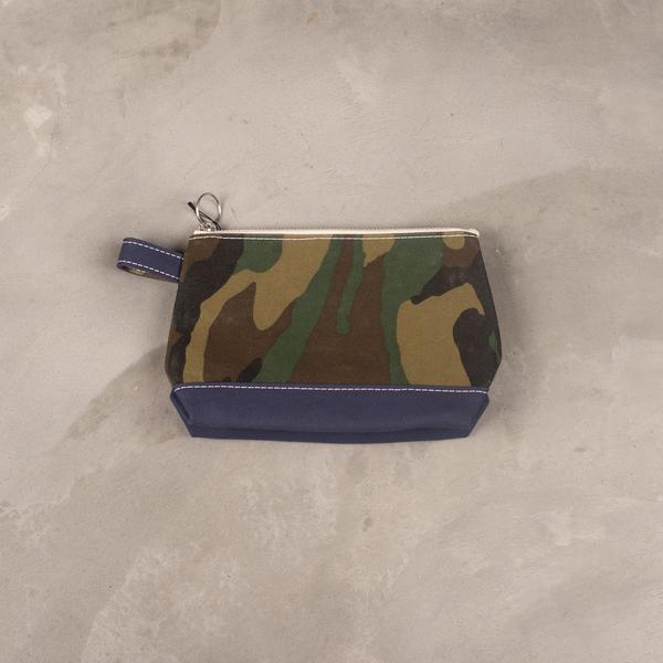 Tembea Medium Toiletry Bag - New Woodland Camo Print /Dk. Navy Tembea Medium Toiletry Bag - New Woodland Camo Print /Dk. Navy