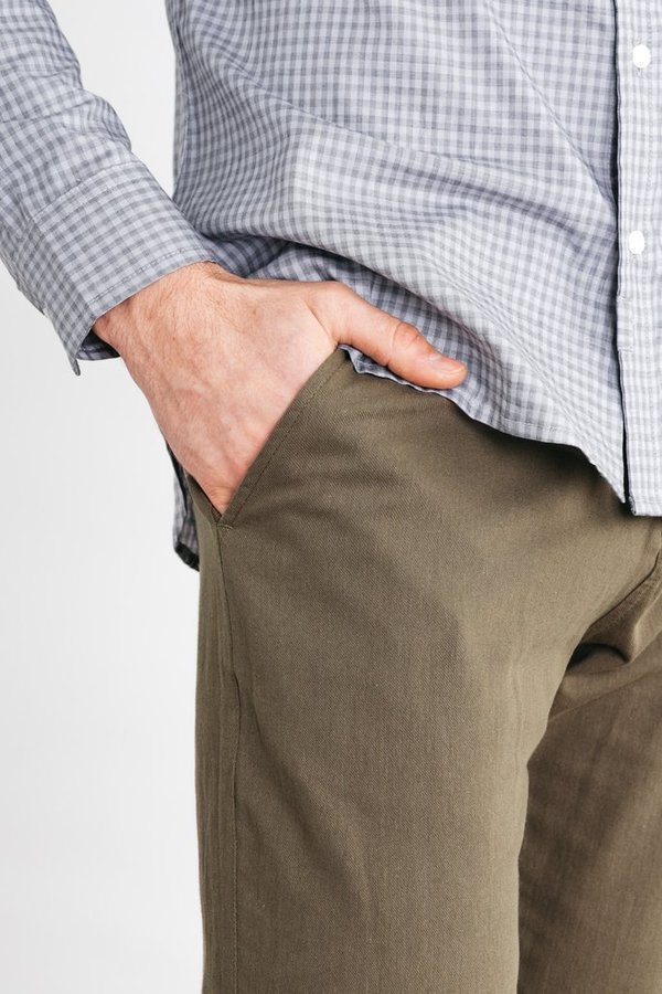 Bridge & Burn Tabor Chino - Olive Bridge & Burn Tabor Chino - Olive