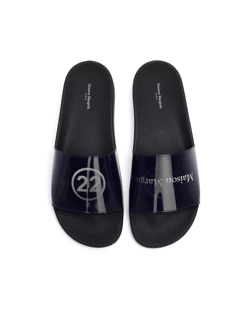 Maison Margiela // HOLOGRAM LOGO SLIDES スリッパ ブラック Maison Margiela // HOLOGRAM LOGO SLIDES スリッパ ブラック