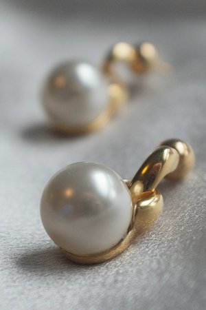 SOPHIE BUHAI EVERYDAY PEARL EARRINGS | Garmentory