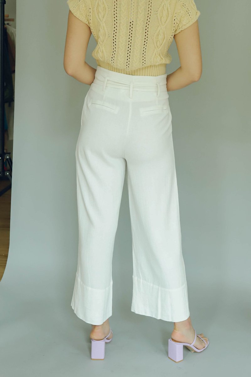 Moon River Paper Bag Belted Pants - White