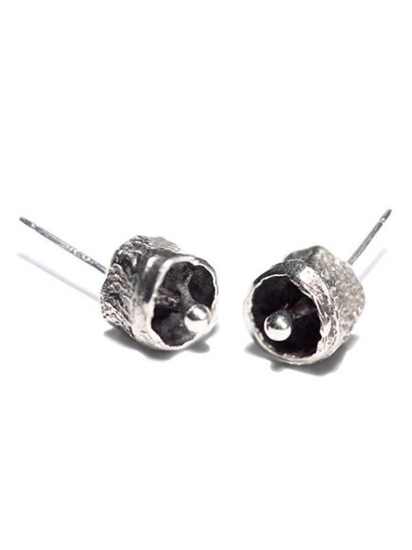 KIRSTEN MEUNSTER Bell Pod Earrings KIRSTEN MEUNSTER Bell Pod Earrings