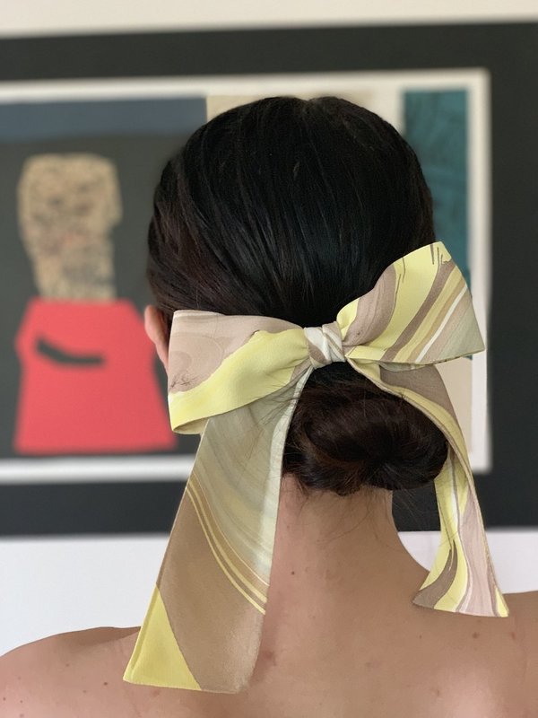 Bianca and Red Studio Classic Hair Bow with Tails Bianca and Red Studio Classic Hair Bow with Tails