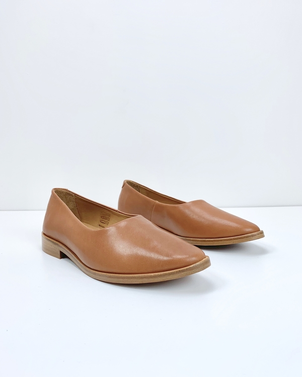 Osborn Clarity Flats Conhaque Garmentory