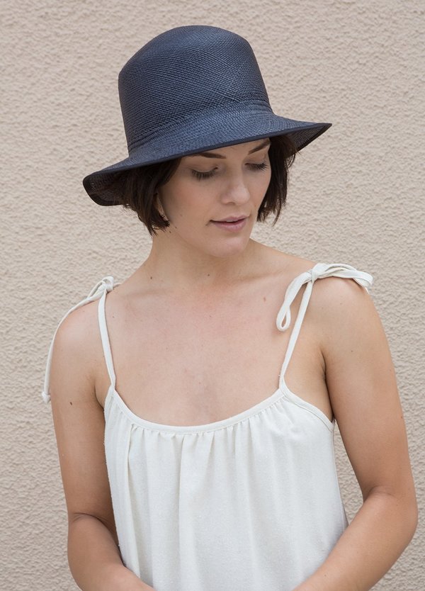 Brookes Boswell Bucket Hat - Black Brookes Boswell Bucket Hat - Black