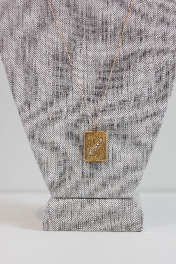 Vintage SASHA SAMUEL Emil Necklace - Gold Vintage SASHA SAMUEL Emil Necklace - Gold
