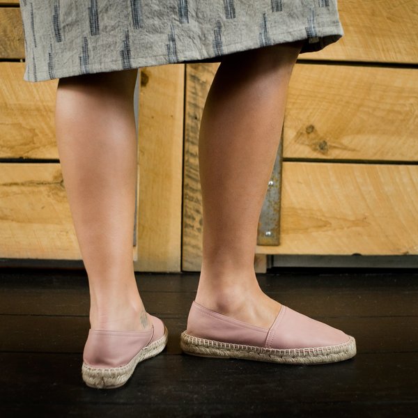 Lisa b. Classic Leather Espadrille - Pink Lisa b. Classic Leather Espadrille - Pink