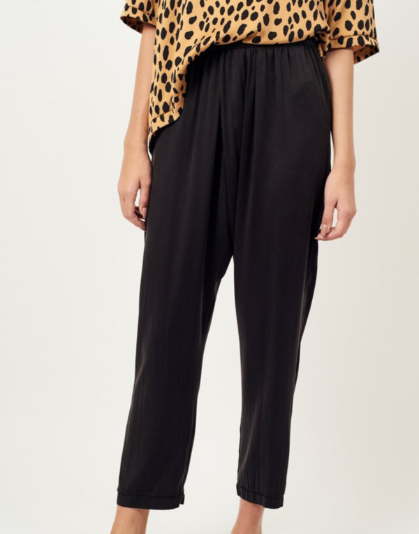 Aquarius Cocktail Skyler Pant - Black Aquarius Cocktail Skyler Pant - Black